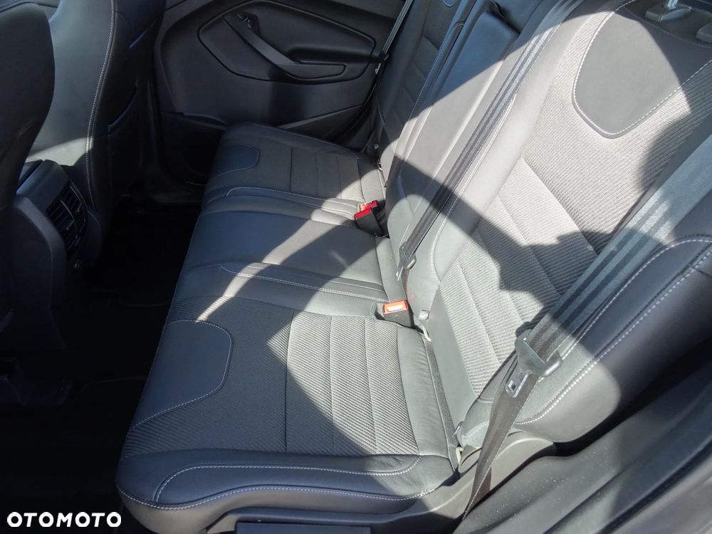 Ford Kuga 2.0 TDCi 4x4 Trend - 17