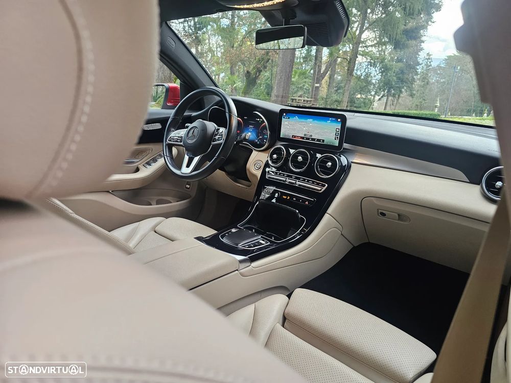 Mercedes-Benz GLC 300 e Coupé 4Matic - 19