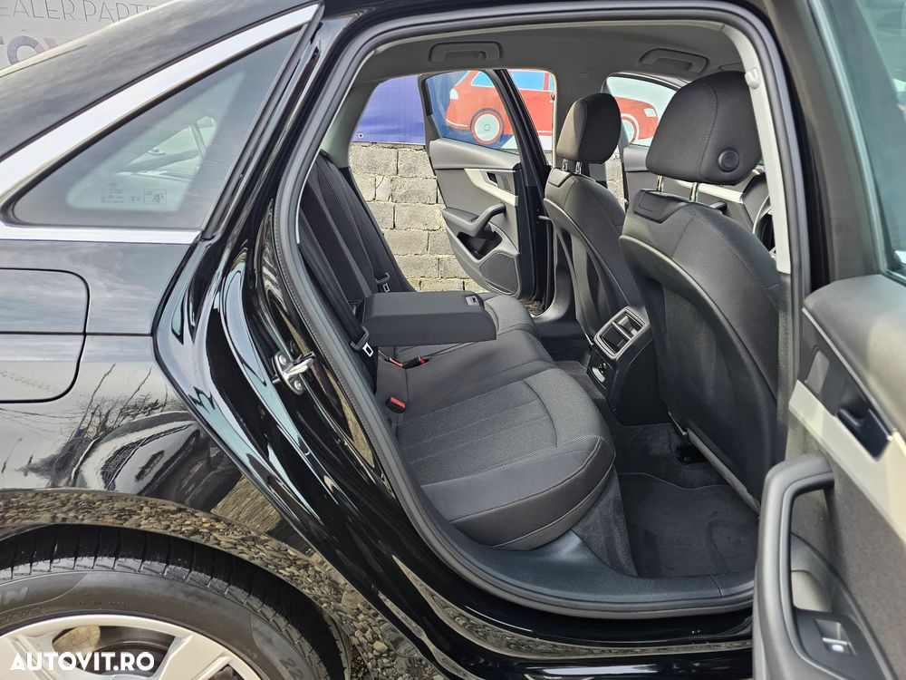 Audi A4 35 TDI S tronic MHEV S Line - 30