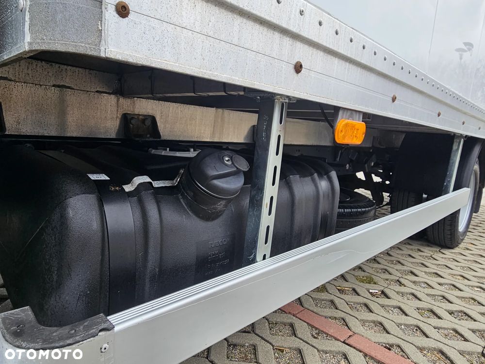 Iveco Daily 35-140, Hi-Matic Kontener plus winda 750 kg. - 7