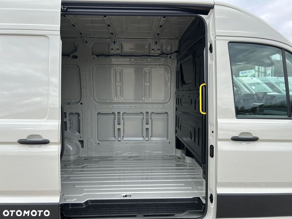 Volkswagen Crafter 35 Furgon L3/H2, 2.0 TDI 140 KM, Wysoki dach, r.o. 3640mm - 11