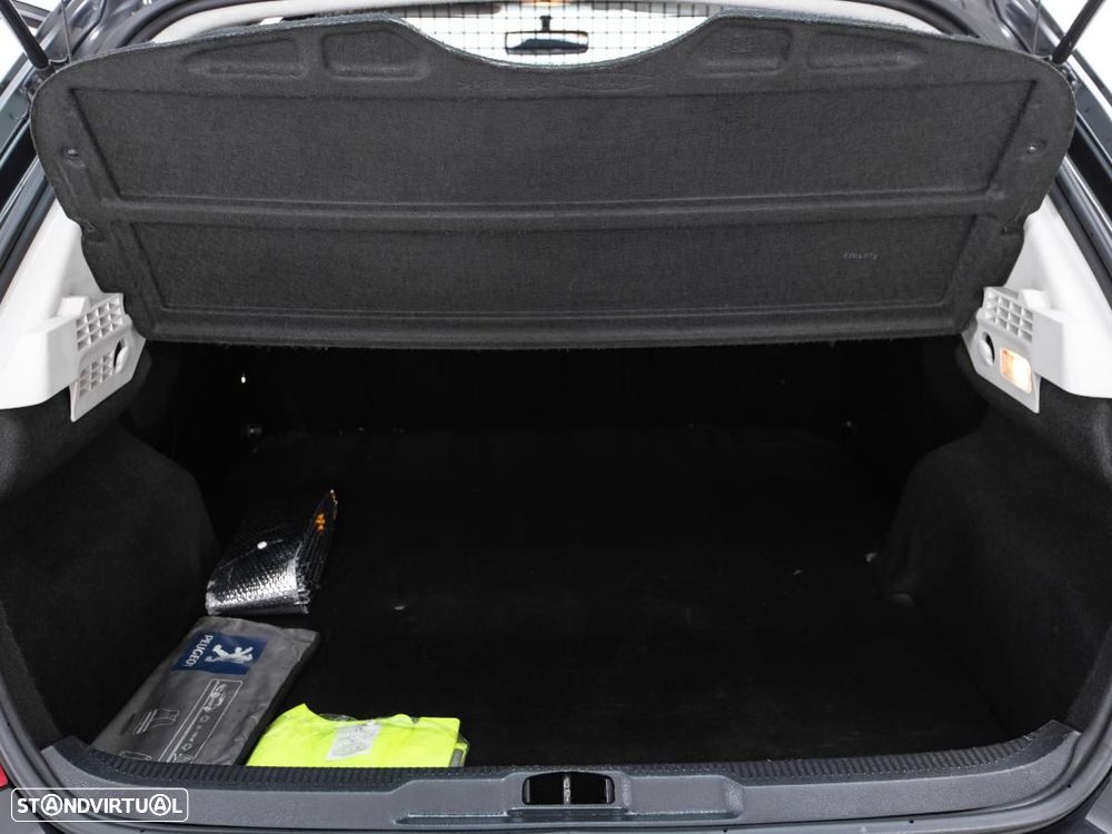 Peugeot 207 Van - 10