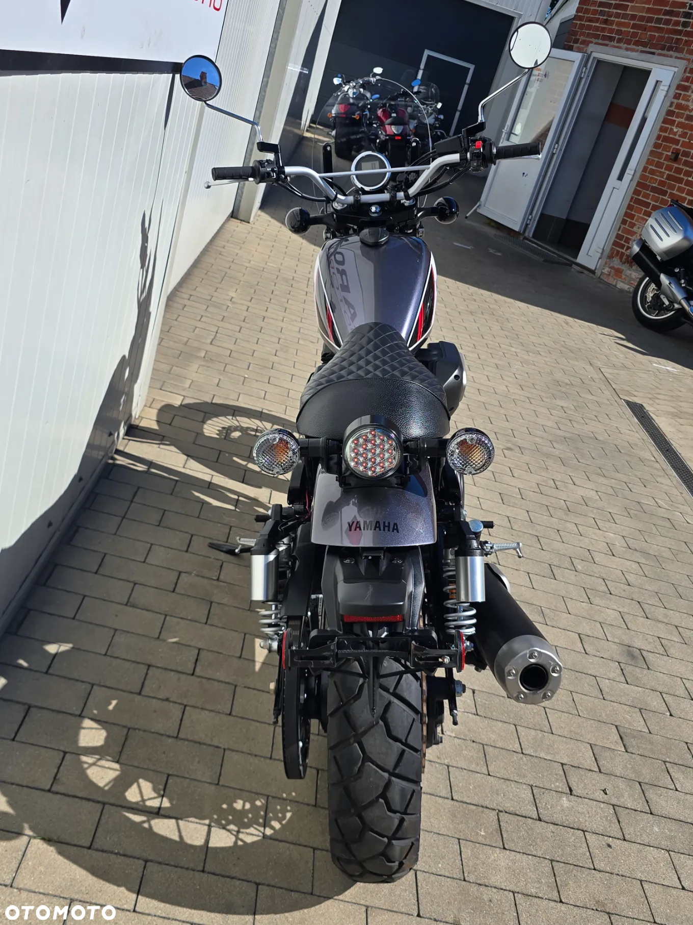 Yamaha SCR - 6