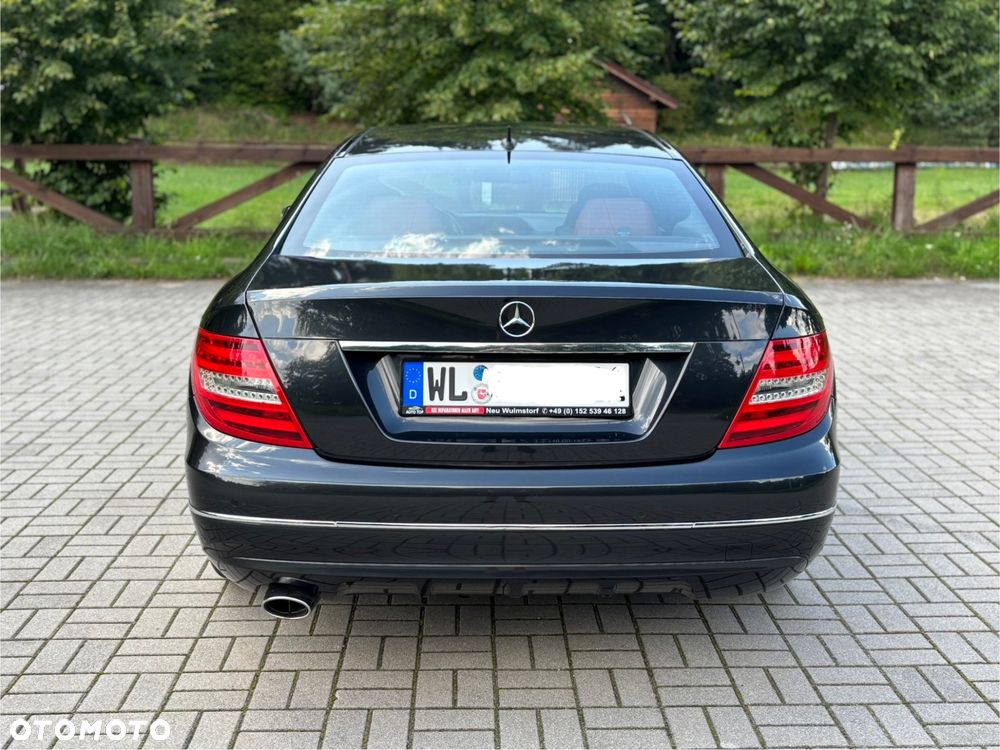 Mercedes-Benz Klasa C 220 CDI DPF Coupe (BlueEFFICIENCY) 7G-TRONIC - 6