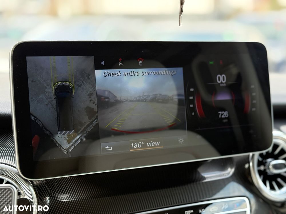 Mercedes-Benz V - 16