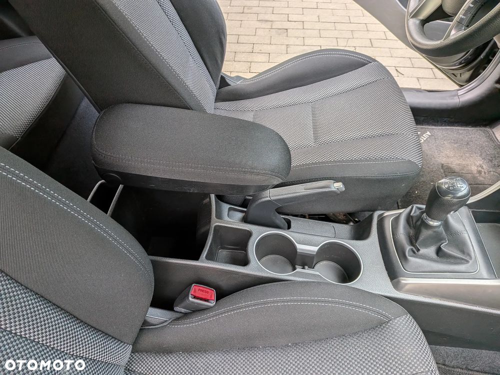 Hyundai i30 1.4 Classic - 27