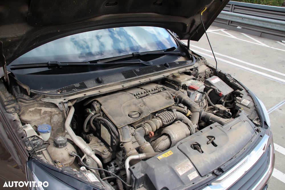 Peugeot 308 SW BlueHDi 120 Stop & Start Winter Edition - 38
