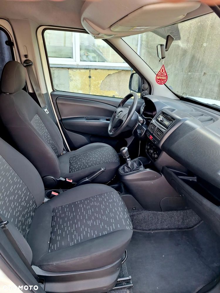 Fiat Doblo - 12