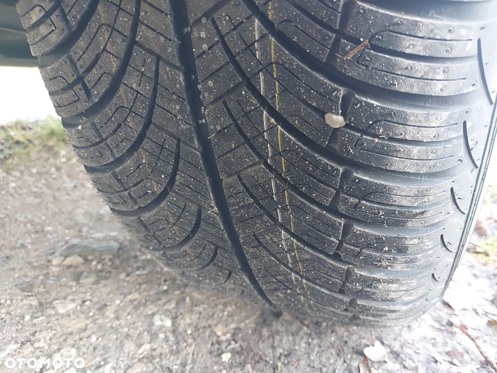 DS Automobiles DS 7 Crossback - 27