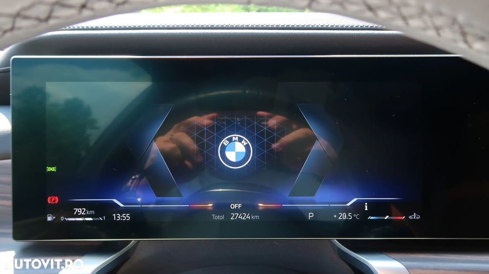 BMW Seria 7 740d xDrive MHEV - 26