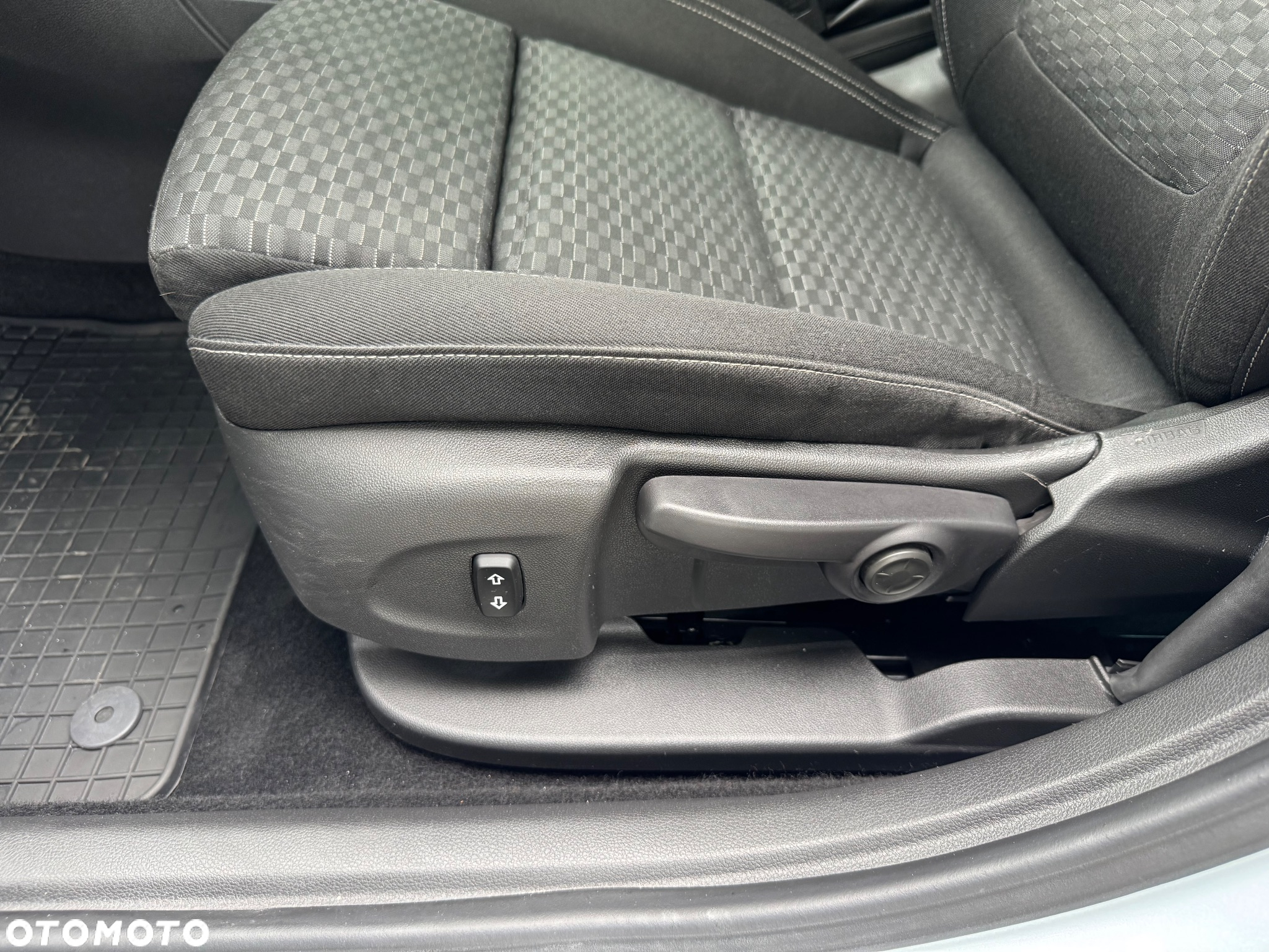Opel Astra 1.0 Turbo Start/Stop Edition - 21