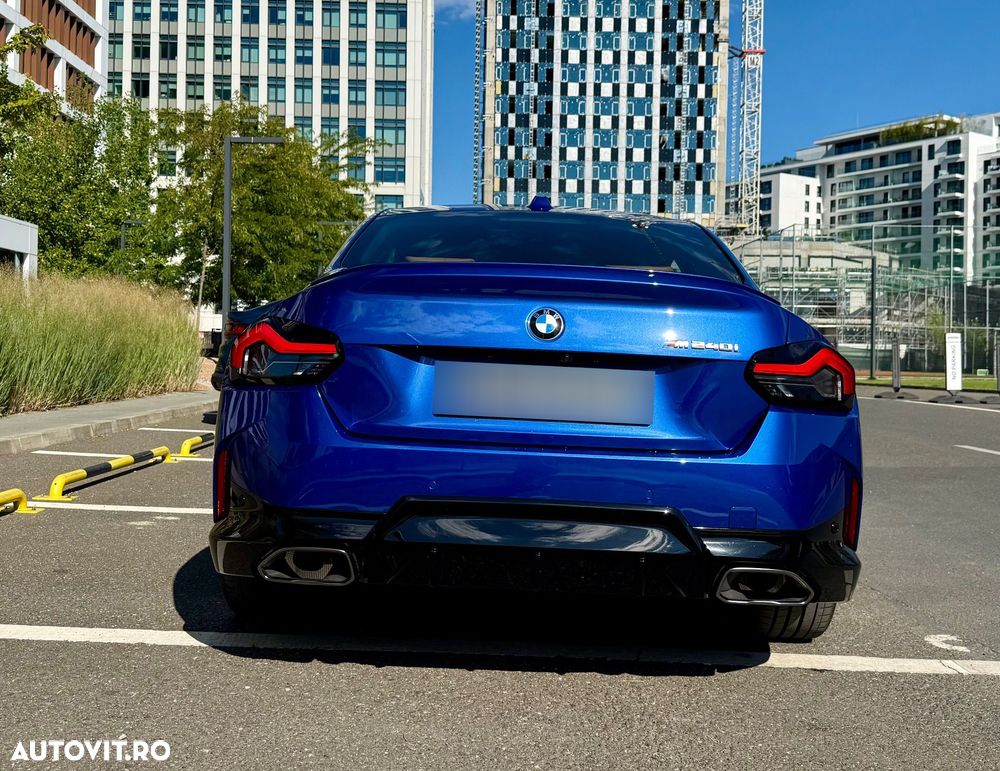 BMW M2 M240i xDrive AT - 10
