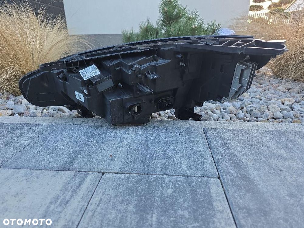 RENAULT CLIO 5 V LIFT Lampa prawa przód Full Led 260103507R - 9