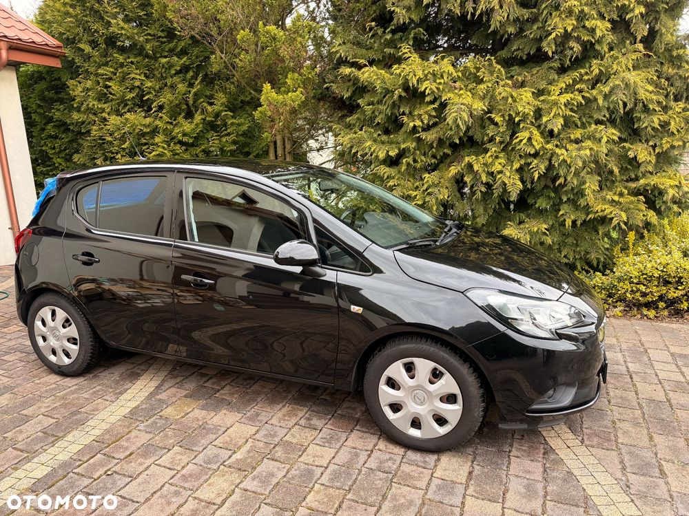 Opel Corsa 1.4 16V Cosmo - 27