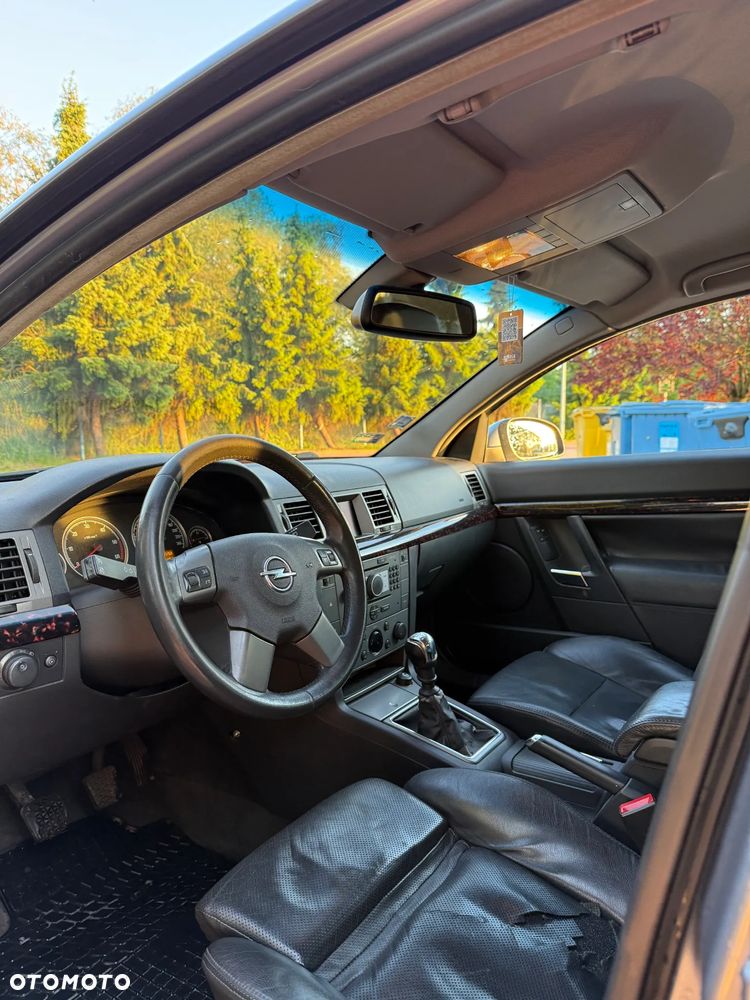 Opel Vectra 1.9 CDTI Cosmo - 15