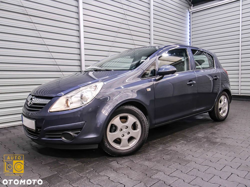 Opel Corsa 1.4 16V Innovation - 2