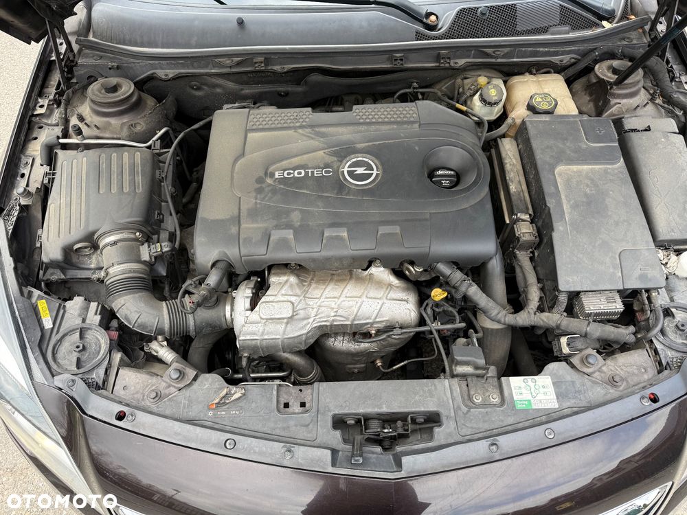 Opel Insignia - 14