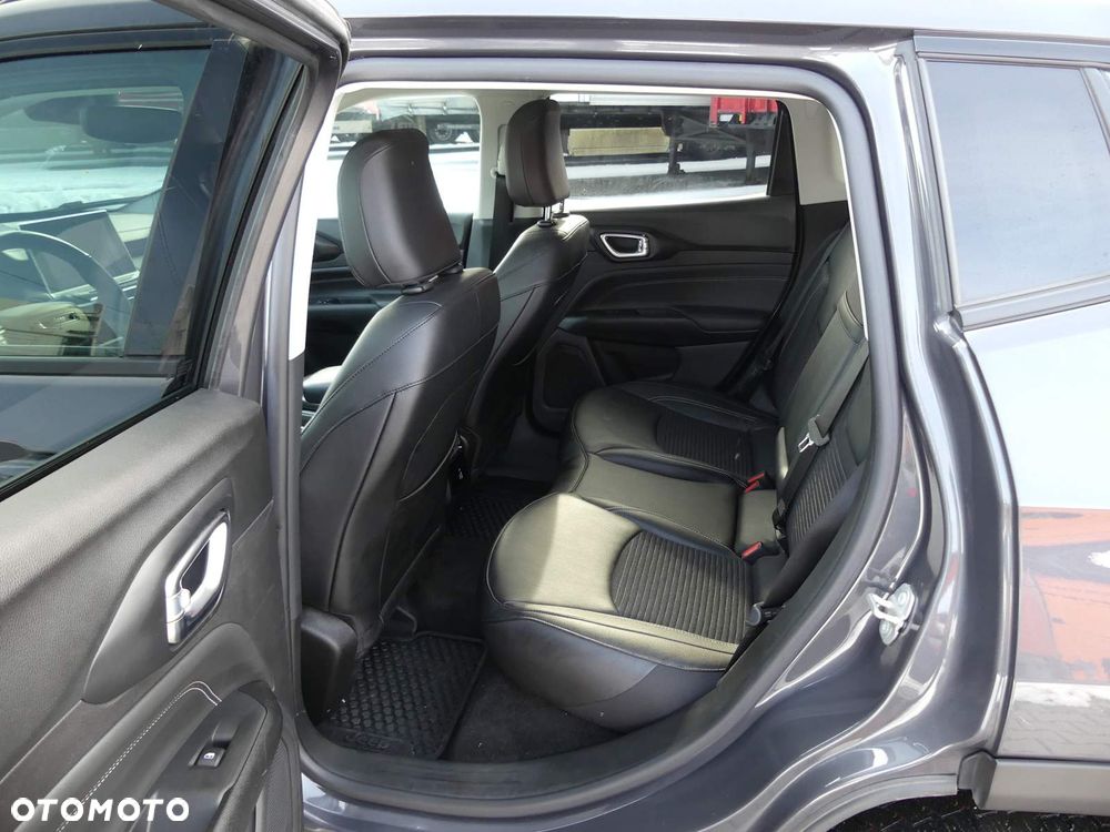 Jeep Compass - 7