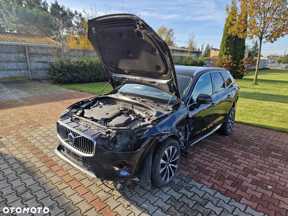 Volvo XC 60 B4 D AWD Plus Bright - 11