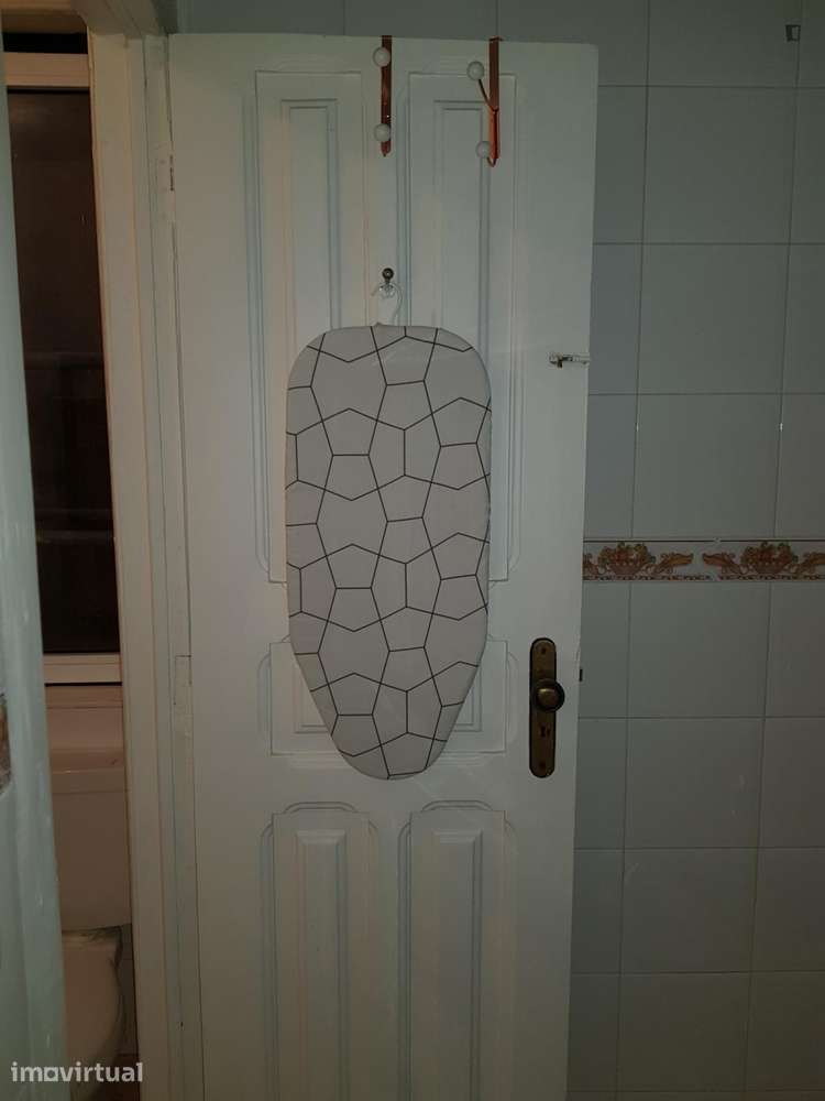 Quarto - localizado em Mouraria Lisbon - Grande imagem: 4/6