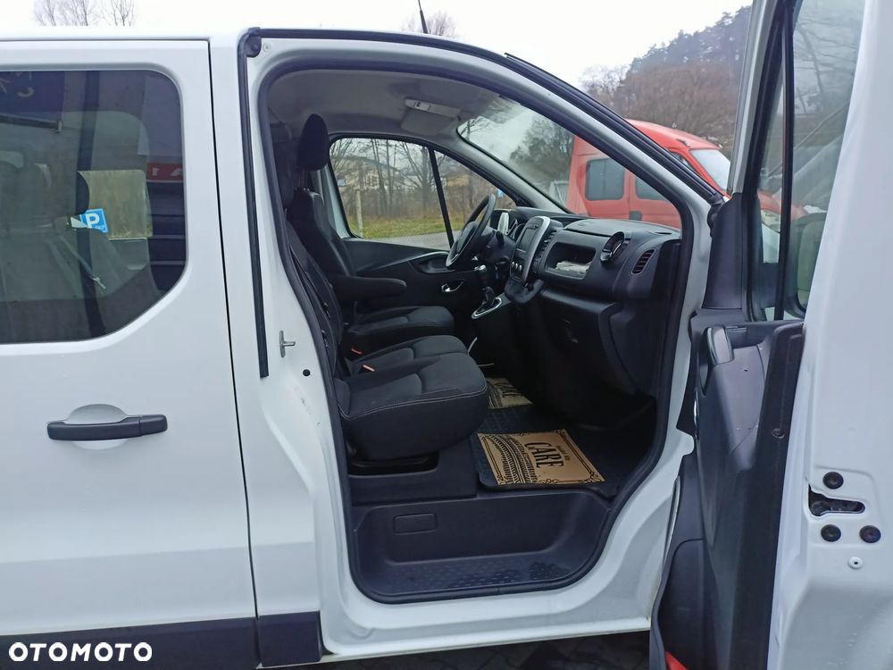 Renault Trafic - 19