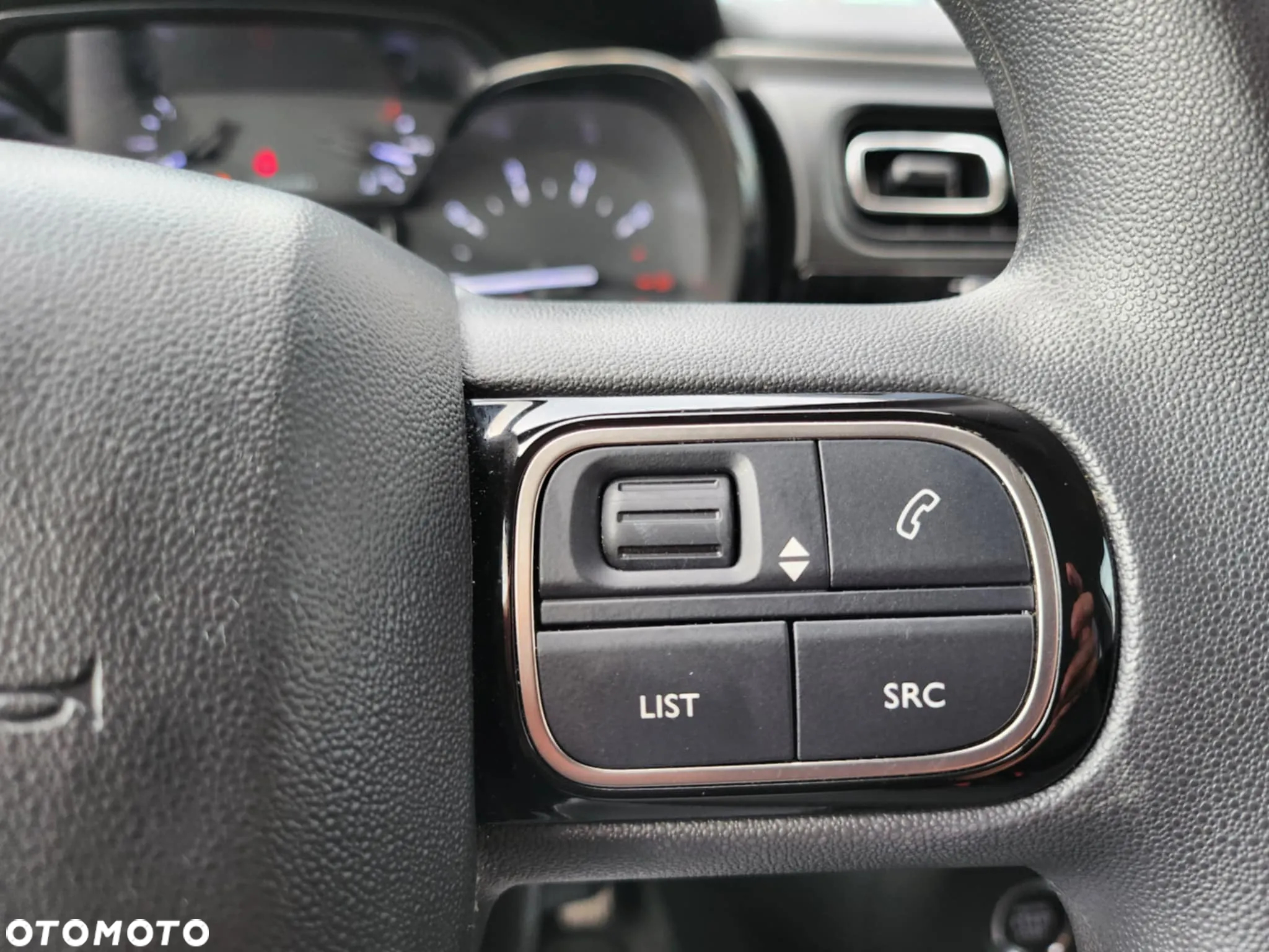 Citroën C3 1.2 PureTech Shine - 17