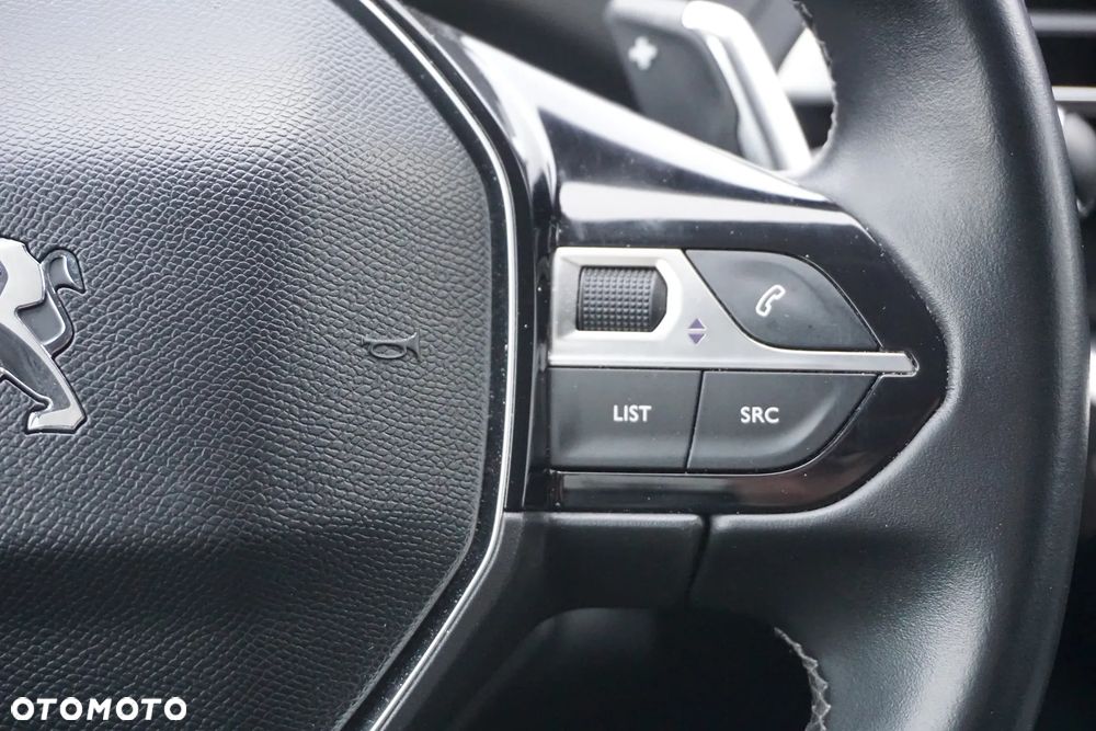 Peugeot 3008 1.6 THP Allure S&S EAT6 - 29