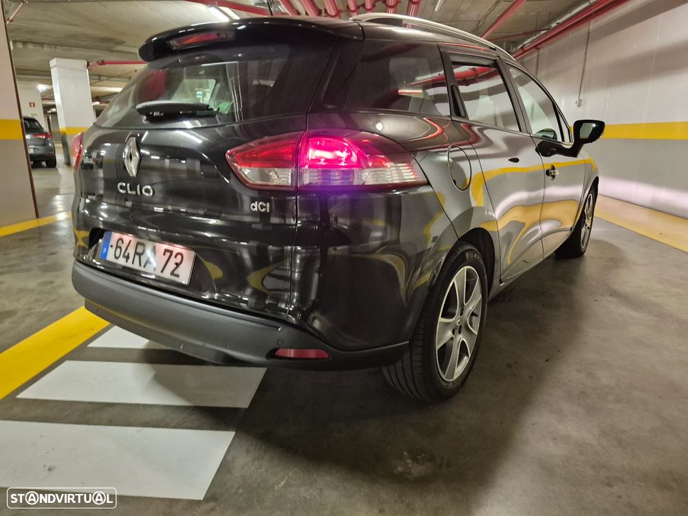 Renault Clio Sport Tourer 1.5 dCi Dynamique S - 28