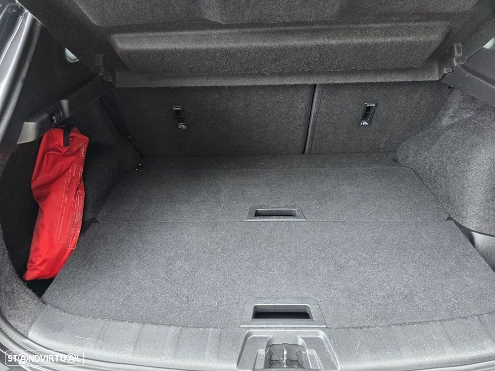 Nissan Qashqai 1.5 dCi N-Connecta J18 - 5