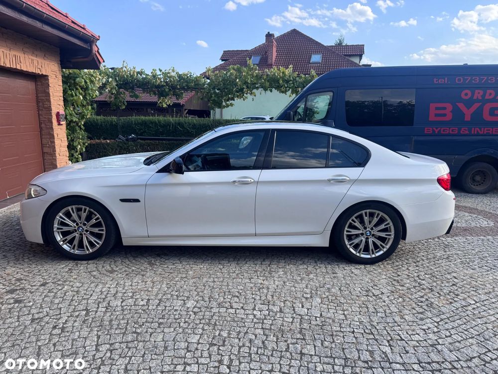 BMW Seria 5 520d Sport-Aut - 8