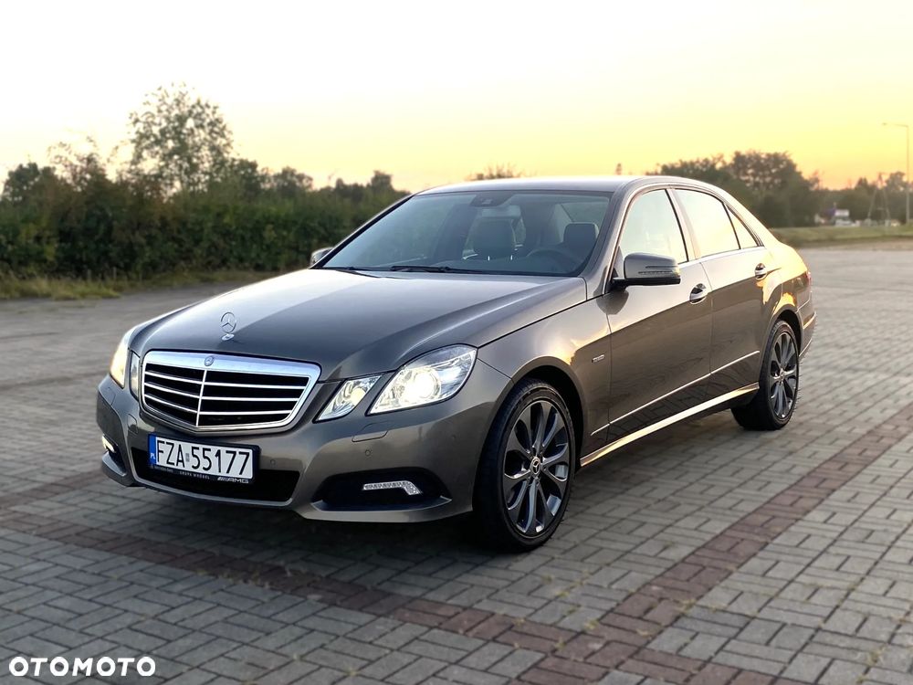 Mercedes-Benz Klasa E 200 CDI BlueEff Avantgarde - 1