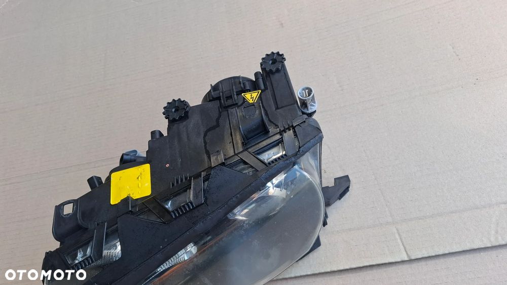 BMW E46 LAMPA PRZEDNIA LEWA XENON - 2