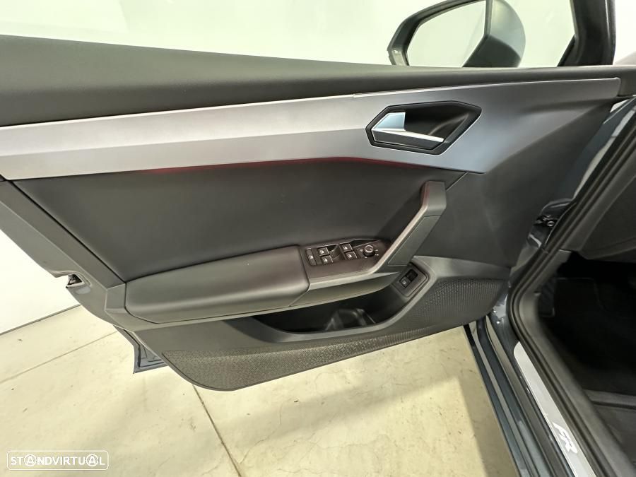 SEAT Leon 1.4 e-Hybrid FR DSG - 30