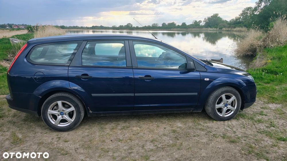 Ford Focus 1.6 TDCi Trend - 4