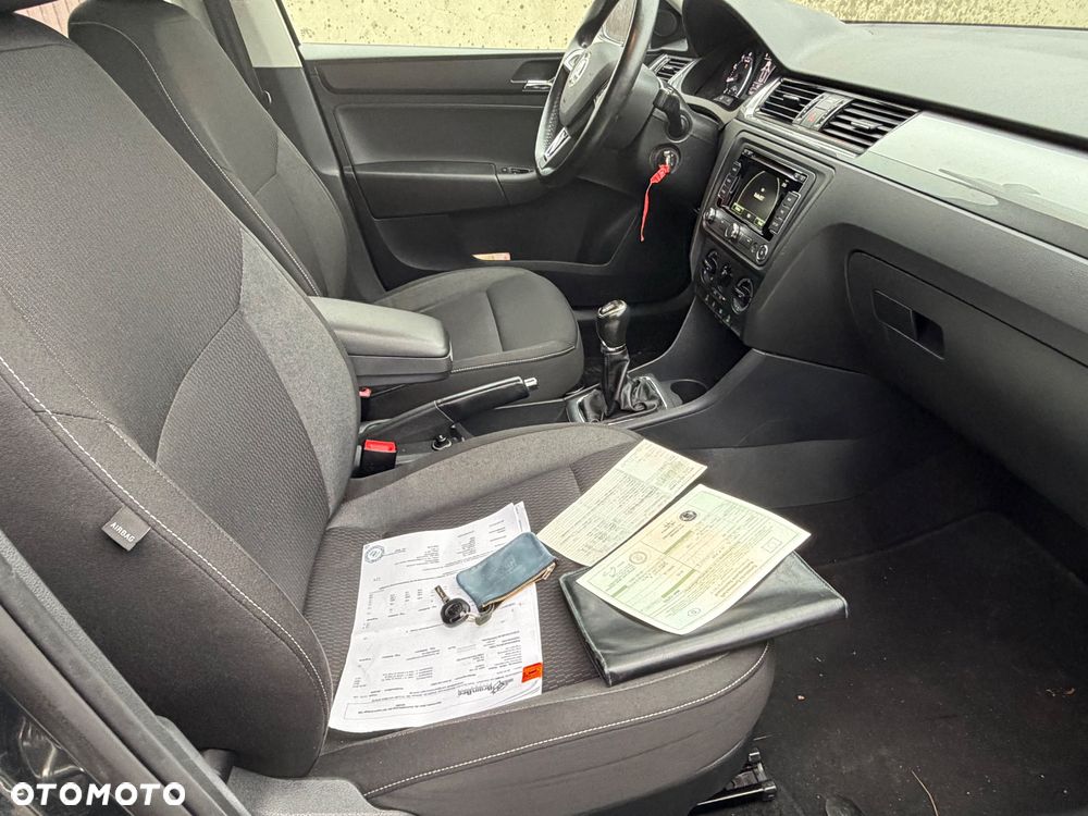 Skoda RAPID 1.2 TSI Style Plus - 24