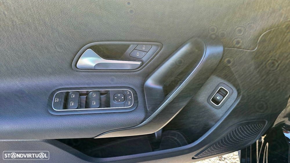 Mercedes-Benz A 250 e Progressive - 9