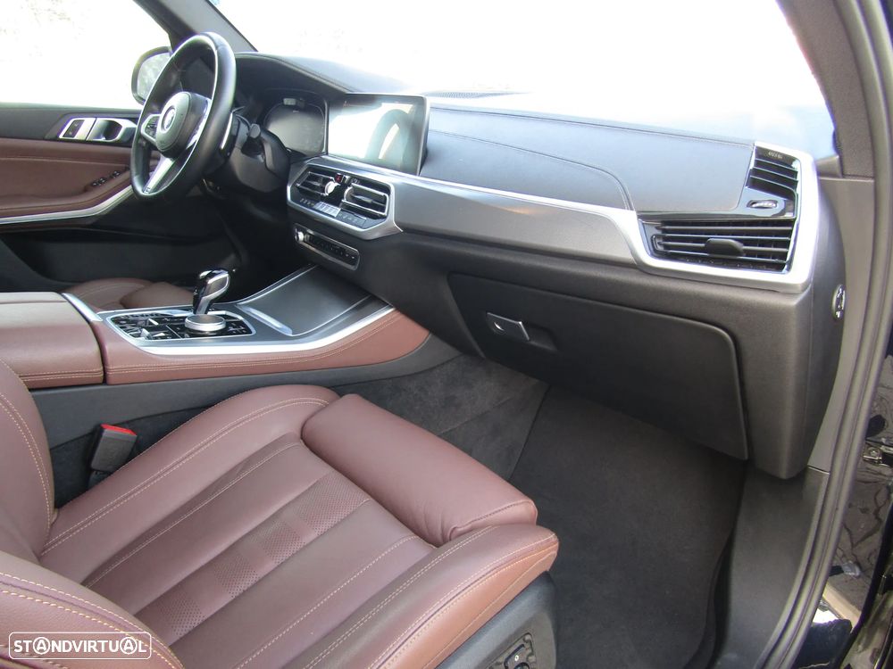 BMW X5 45 e xDrive Pack M - 28