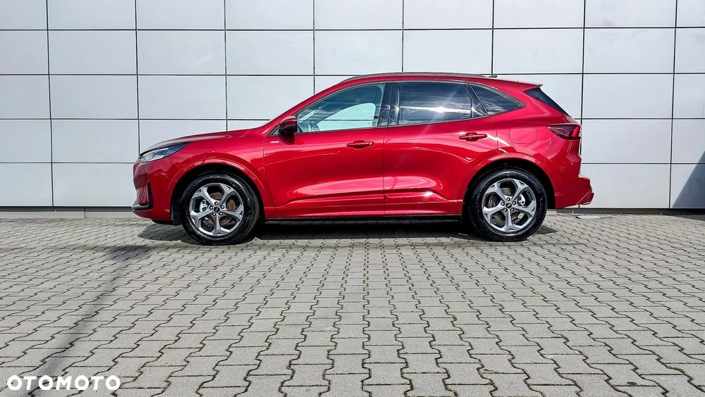 Ford Kuga 1.5 EcoBoost FWD ST-Line - 28