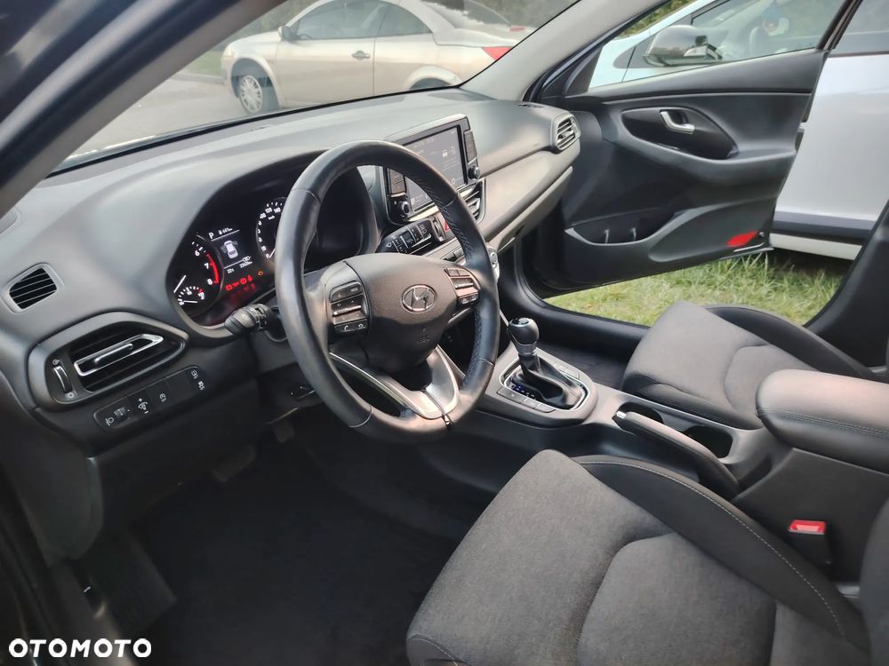 Hyundai i30 1.5 T-GDI 48V Smart DCT - 11
