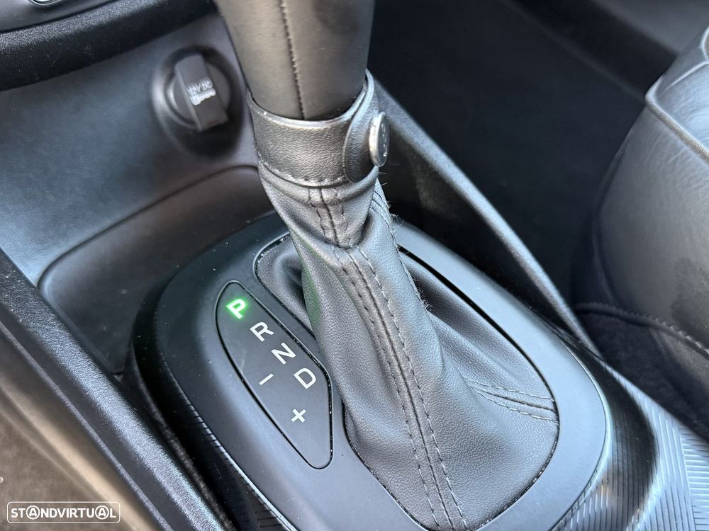 Fiat 500X 1.6 MJ City Cross DCT S&S - 13