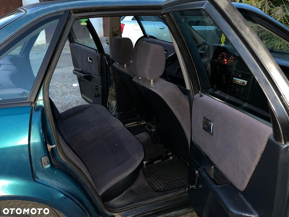 Audi 80 2.0 E - 14