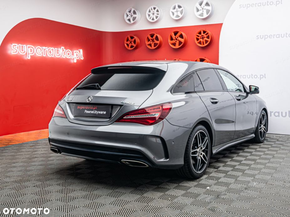 Mercedes-Benz CLA 220 4-Matic AMG Line - 7