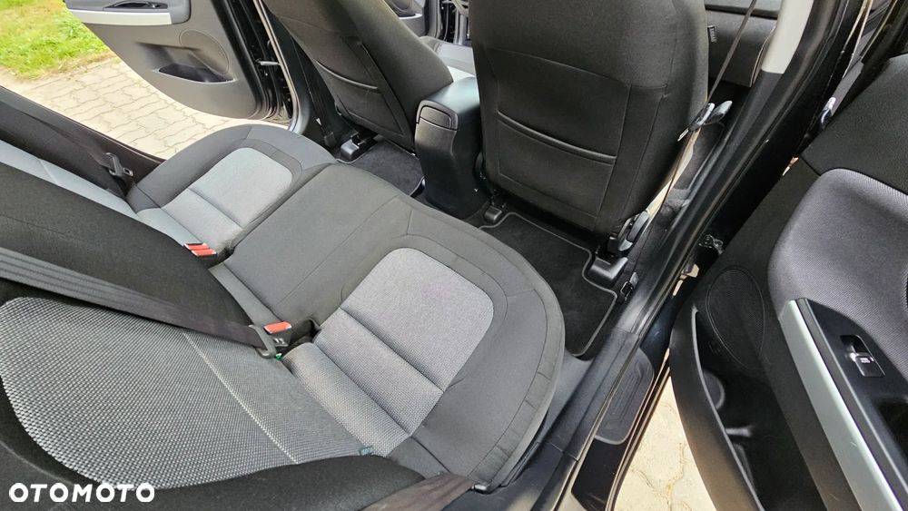 Kia Ceed SW 1.6 CRDi Platinum Edition - 17