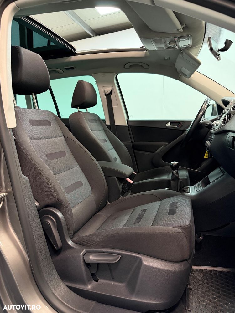 Volkswagen Tiguan 2.0 TDI 4Motion Sport & Style - 6