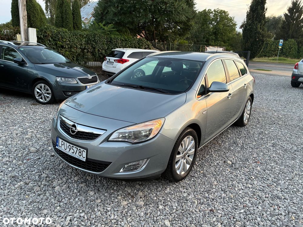 Opel Astra 1.6 Turbo Edition - 3