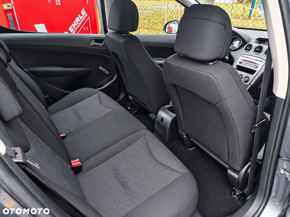 Peugeot 308 - 6