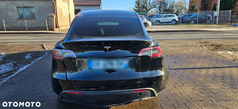 Tesla Y RWD - 2