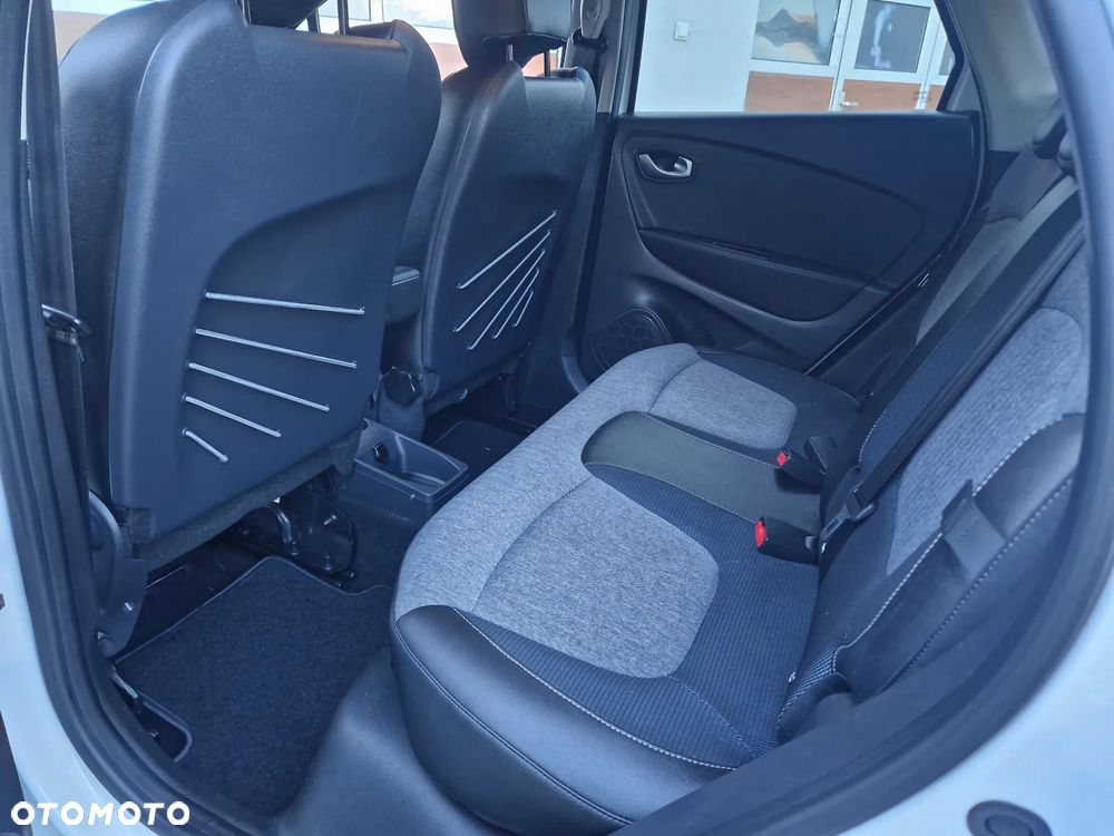 Renault Captur - 28
