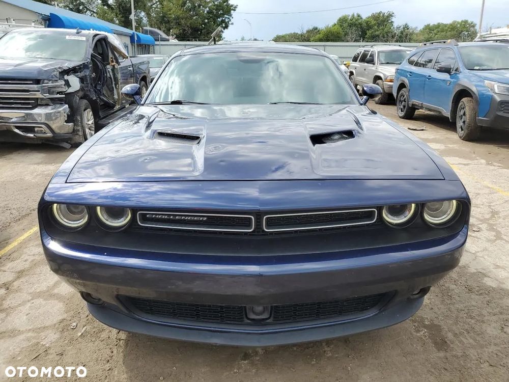 Dodge Challenger Automatik SXT Plus - 5