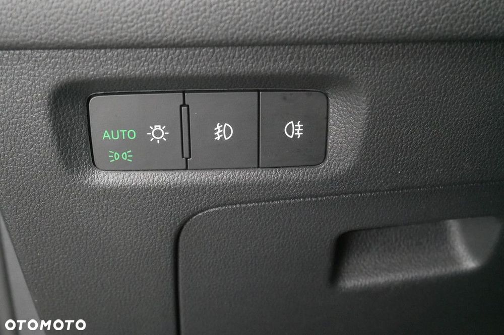 Skoda Octavia 2.0 TDI Style DSG - 25